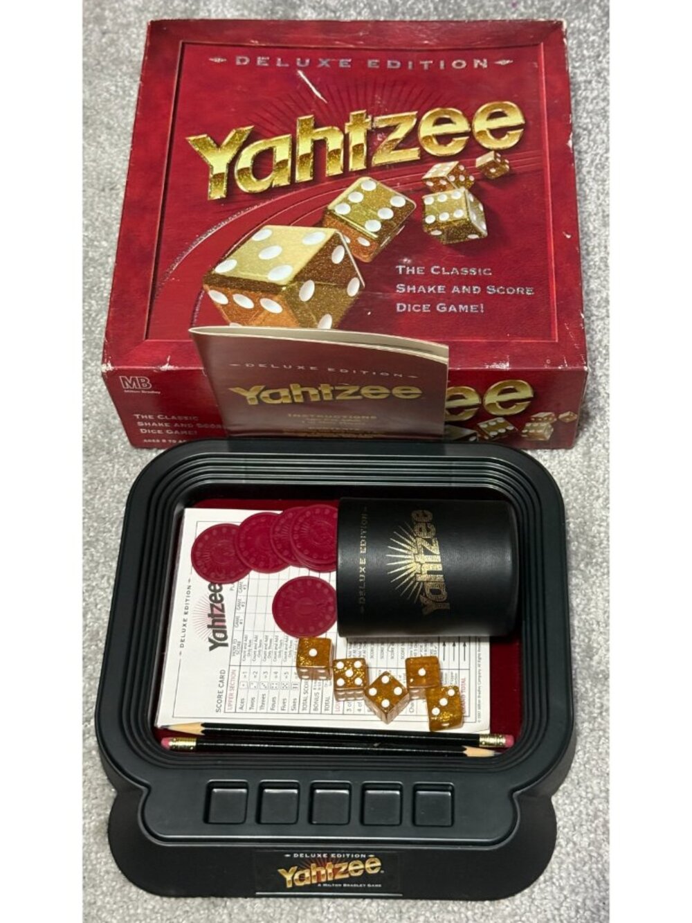 Hasbro Milton Bradley Board Dice Game Yahtzee DELUXE Edition 1997 VTG Complete